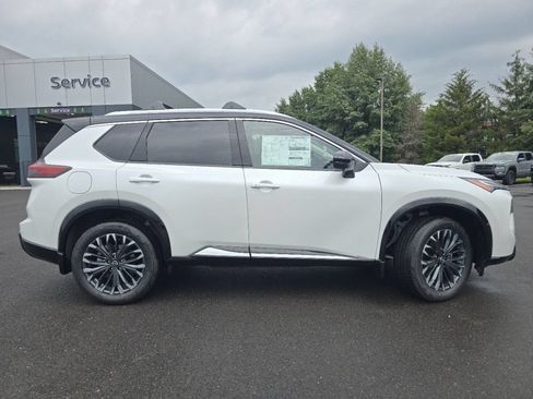 New 2026 Nissan Rogue Platinum w/ Platinum Premium Package AWD/4WD image 10