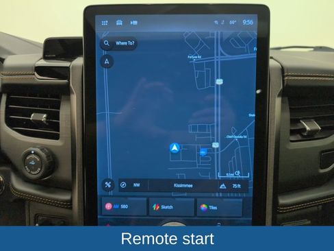 Certified 2023 Ford Expedition Platinum image 33