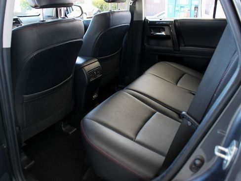 Used 2023 Toyota 4Runner TRD Off-Road Premium w/ Off Road Premium Plus Package image 16