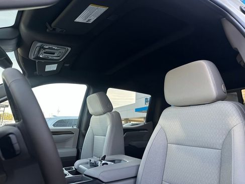 New 2026 Chevrolet Silverado 1500 LT w/ Z71 Off-Road Package image 13