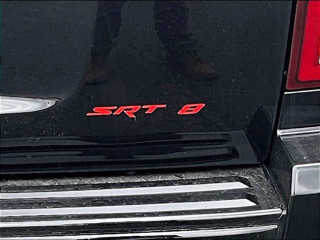 Used 2007 Jeep Grand Cherokee SRT8 w/ SRT Option Group I AWD/4WD image 8