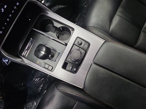 Used 2024 MAZDA CX-90 3.3 Turbo w/ Preferred Plus image 24