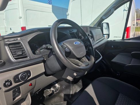 Used 2023 Ford Transit 250 Low Roof image 19