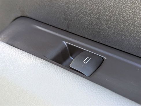 New 2025 Chevrolet Colorado ZR2 w/ Technology Package image 36