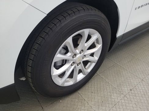 Used 2020 Chevrolet Equinox LT FWD image 31