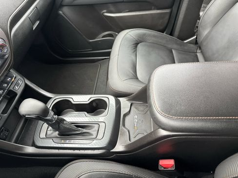 Used 2022 GMC Canyon AT4 AWD/4WD image 18