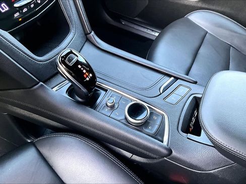 Used 2020 Cadillac XT5 Premium Luxury image 16