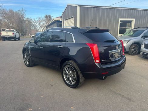 Used 2016 Cadillac SRX Performance w/ Midnight Edition Package image 7