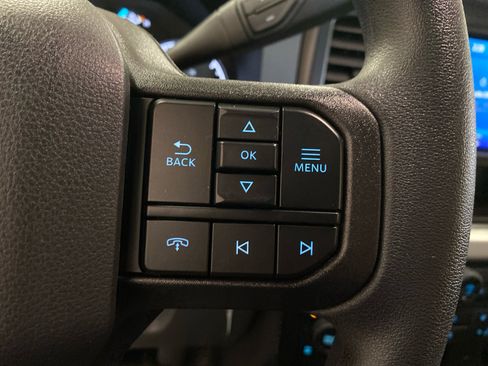 New 2026 Ford F250 XL w/ XL Chrome Package image 18