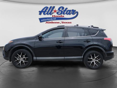 Used 2018 Toyota RAV4 SE w/ Power Extra Value Package FWD image 2