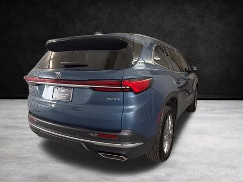 Used 2025 Buick Enclave Preferred image 7