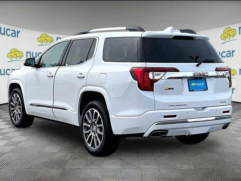 Used 2023 GMC Acadia Denali w/ Denali Ultimate Package AWD/4WD image 4