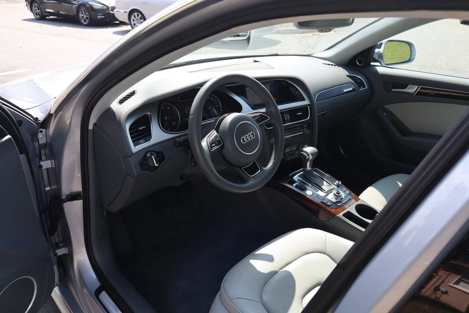 Used 2016 Audi A4 2.0T Premium Plus w/ Technology Package AWD/4WD image 8
