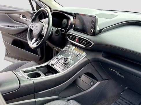 Used 2021 Hyundai Santa Fe SEL w/ Convenience Package image 5