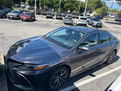 Used 2023 Toyota Camry XLE w/ Navigation Package image 1