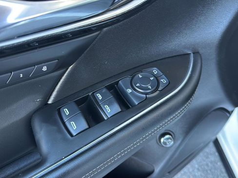 Certified 2023 Buick Envision Essence image 29