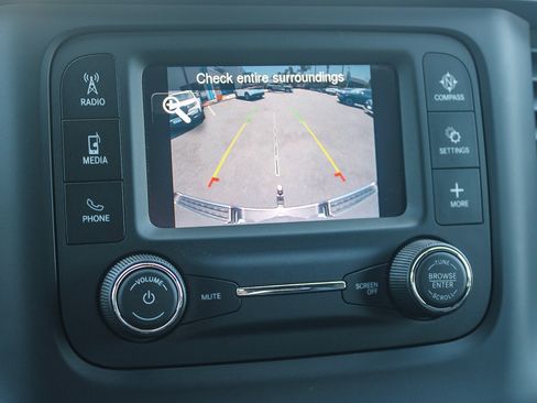 Used 2022 RAM 1500 Big Horn AWD/4WD image 25