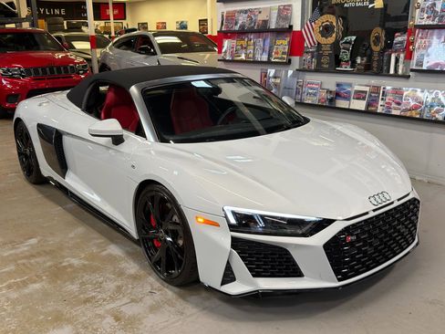 Used 2023 Audi R8 V10 performance RWD image 25