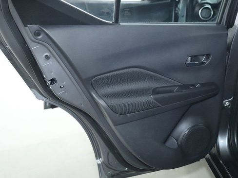 Certified 2024 Nissan Kicks SV image 14