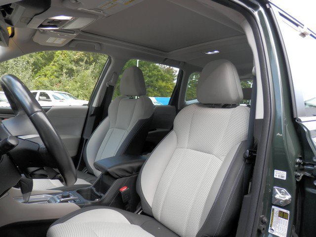 Used 2023 Subaru Forester Premium AWD/4WD image 18