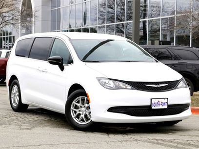 New 2026 Chrysler Voyager LX