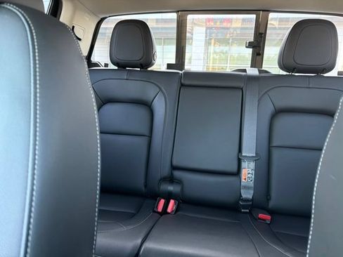 Used 2018 Chevrolet Colorado ZR2 AWD/4WD image 15
