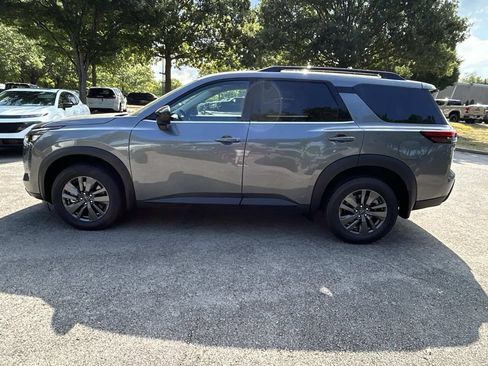New 2026 Nissan Pathfinder SV w/ Lighting Package FWD image 4