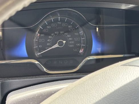 Used 2014 Lincoln MKS w/ Equipment Group 101A FWD image 6