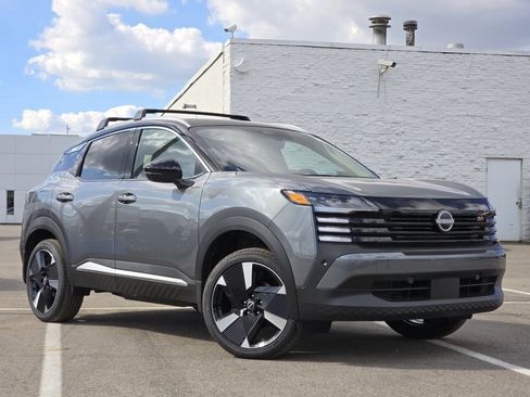 New 2026 Nissan Kicks SR w/ SR Premium Package image 1