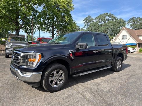 Used 2021 Ford F150 4x4 SuperCrew image 2