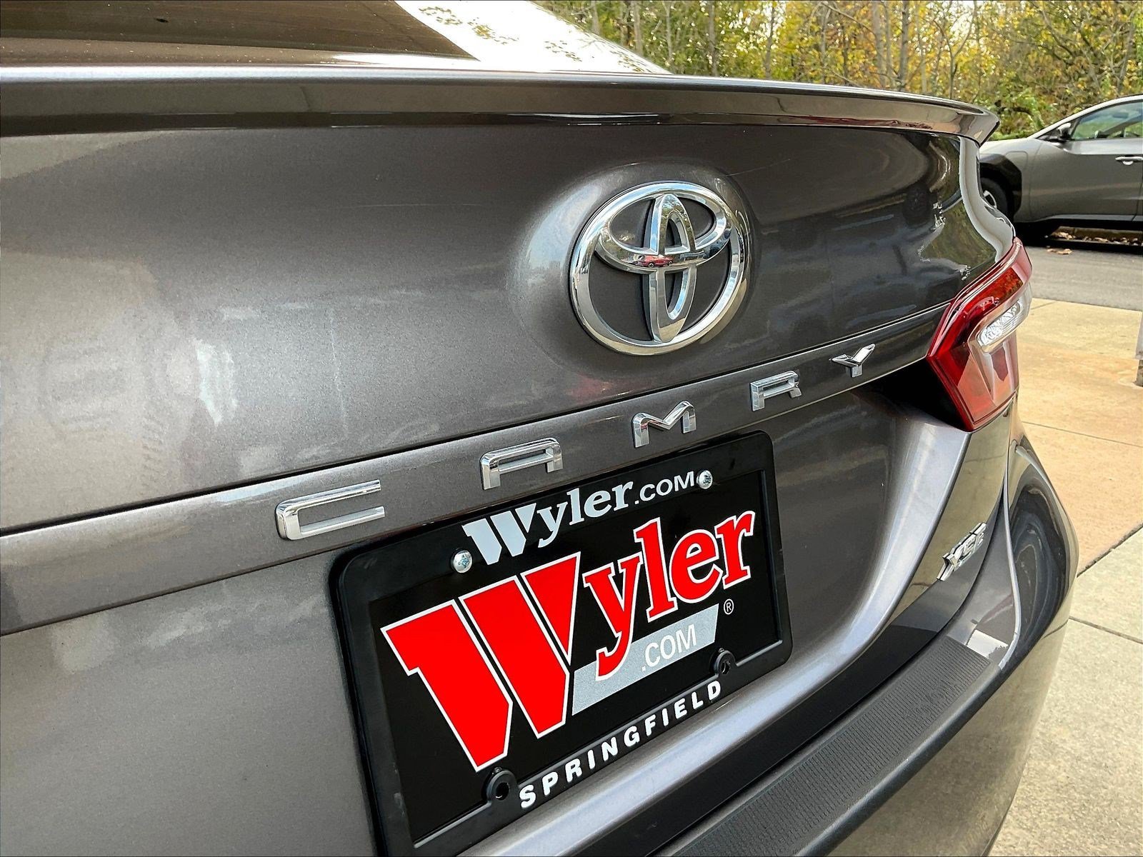 Used 2021 Toyota Camry XSE FWD image 24