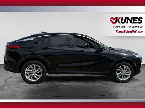New 2026 Buick Envista Sport Touring w/ Convenience I Package FWD image 10