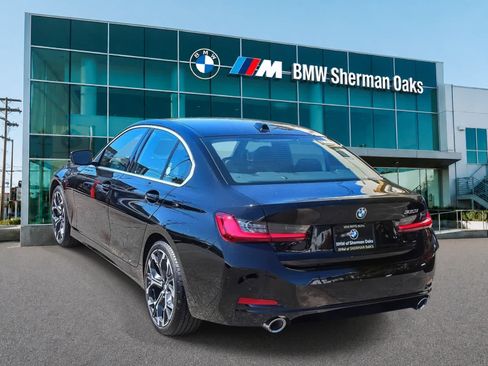 Used 2026 BMW 330i Sedan w/ Convenience Package RWD image 6