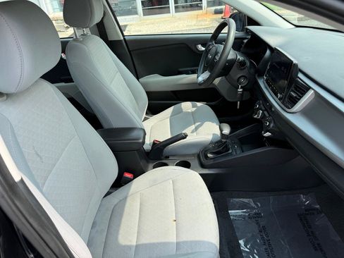 Used 2022 Kia Rio S FWD image 16