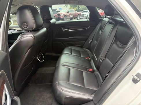 Used 2019 Cadillac XTS Luxury FWD image 10