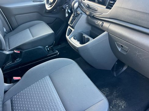 Used 2022 Ford Transit 350 XLT image 18