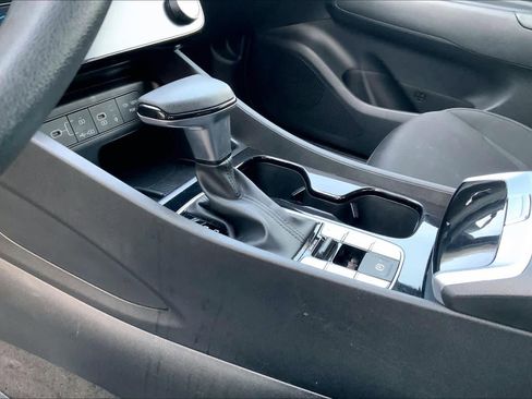 Used 2025 Hyundai Tucson SEL image 16