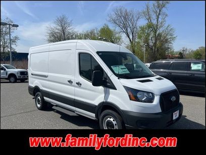 New 2025 Ford Transit 250 148 Medium Roof w/ Load Area Protection Package
