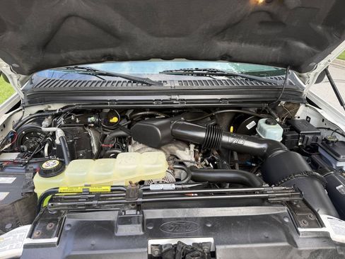 Used 2001 Ford F250 XLT AWD/4WD image 29