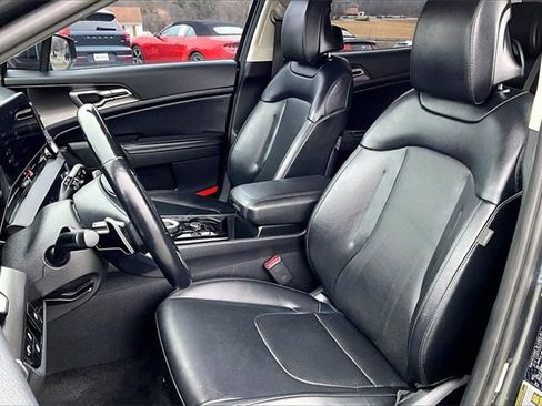 Used 2023 Kia Sportage EX image 10