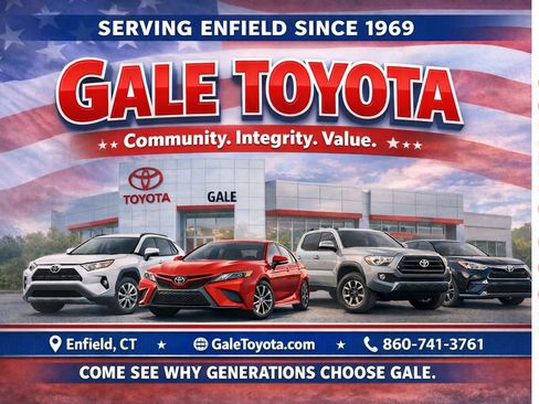 Used 2013 Toyota RAV4 XLE image 2