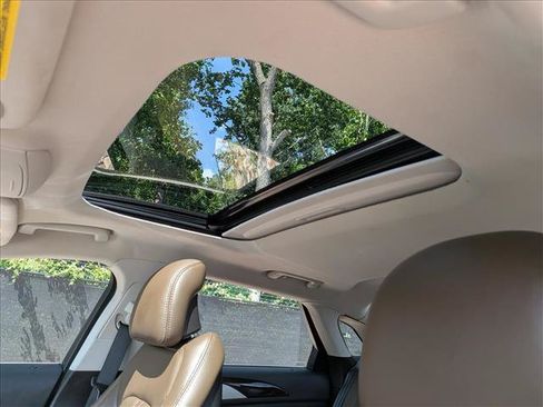 Used 2013 Lincoln MKZ FWD image 29