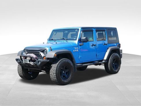 Used 2010 Jeep Wrangler Unlimited Sport AWD/4WD image 3