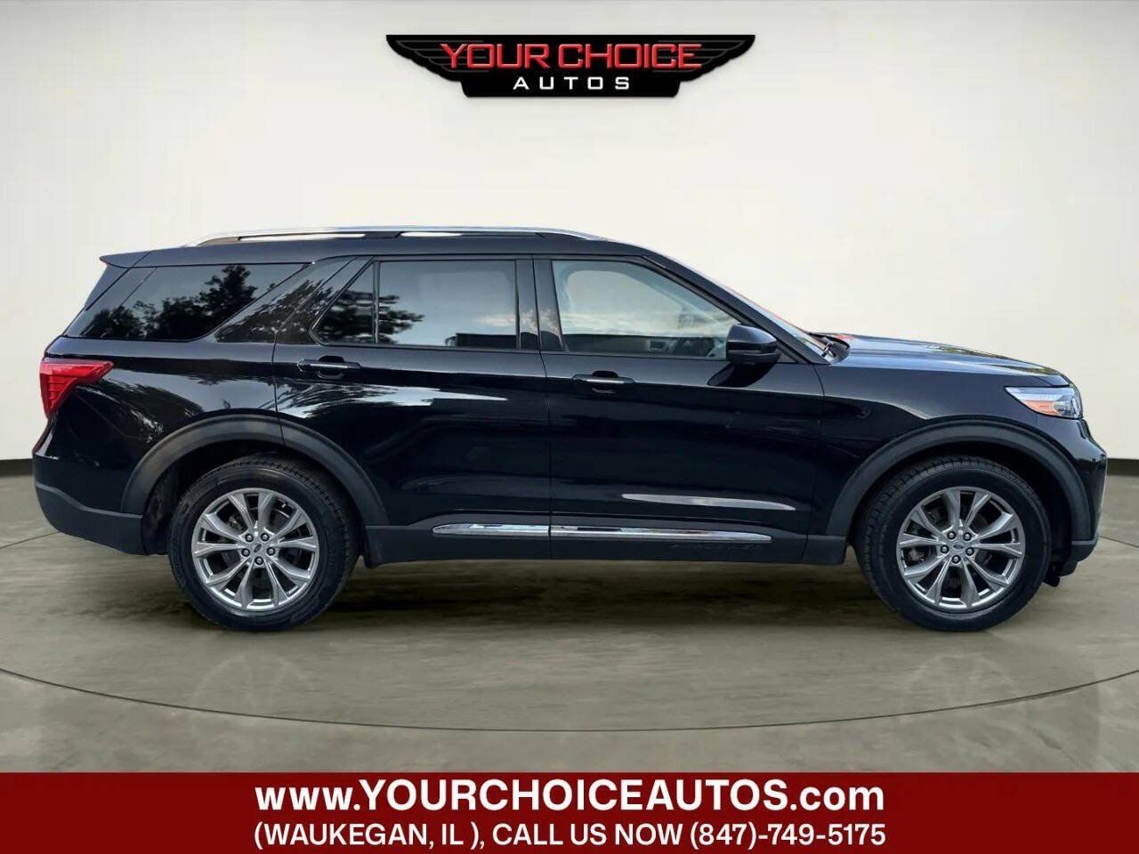 Used 2021 Ford Explorer Limited w/ Equipment Group 301A AWD/4WD image 6