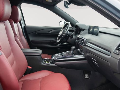 Used 2023 MAZDA CX-9 Carbon Edition image 17