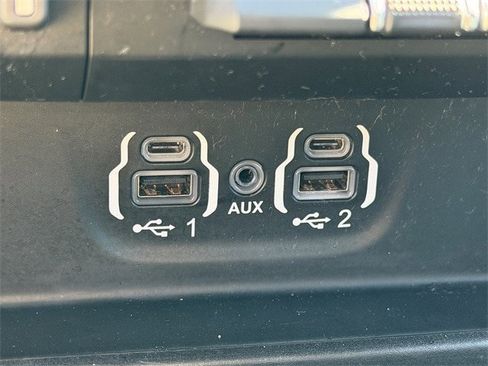 Used 2021 RAM 1500 Laramie w/ Laramie Southwest Edition image 22