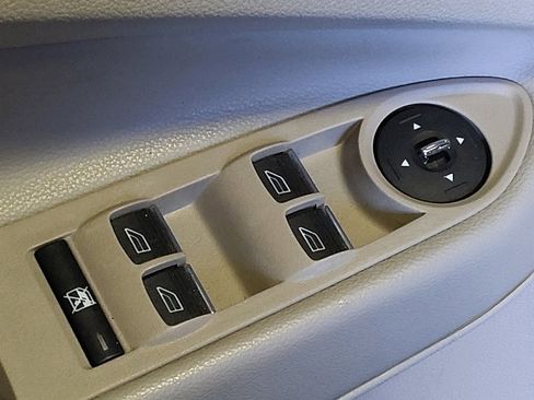 Used 2013 Ford C-MAX Energi SEL image 27