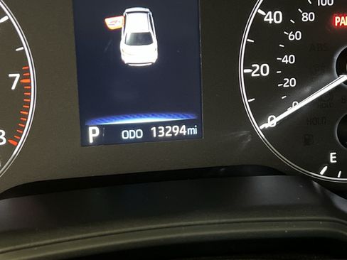 Used 2024 Toyota Corolla LE FWD image 35