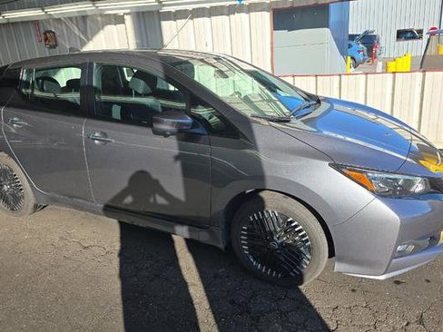 Used 2024 Nissan Leaf SV Plus image 2