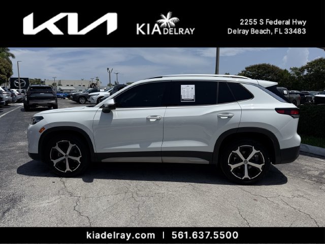 Used 2025 Volkswagen Tiguan SE FWD image 5